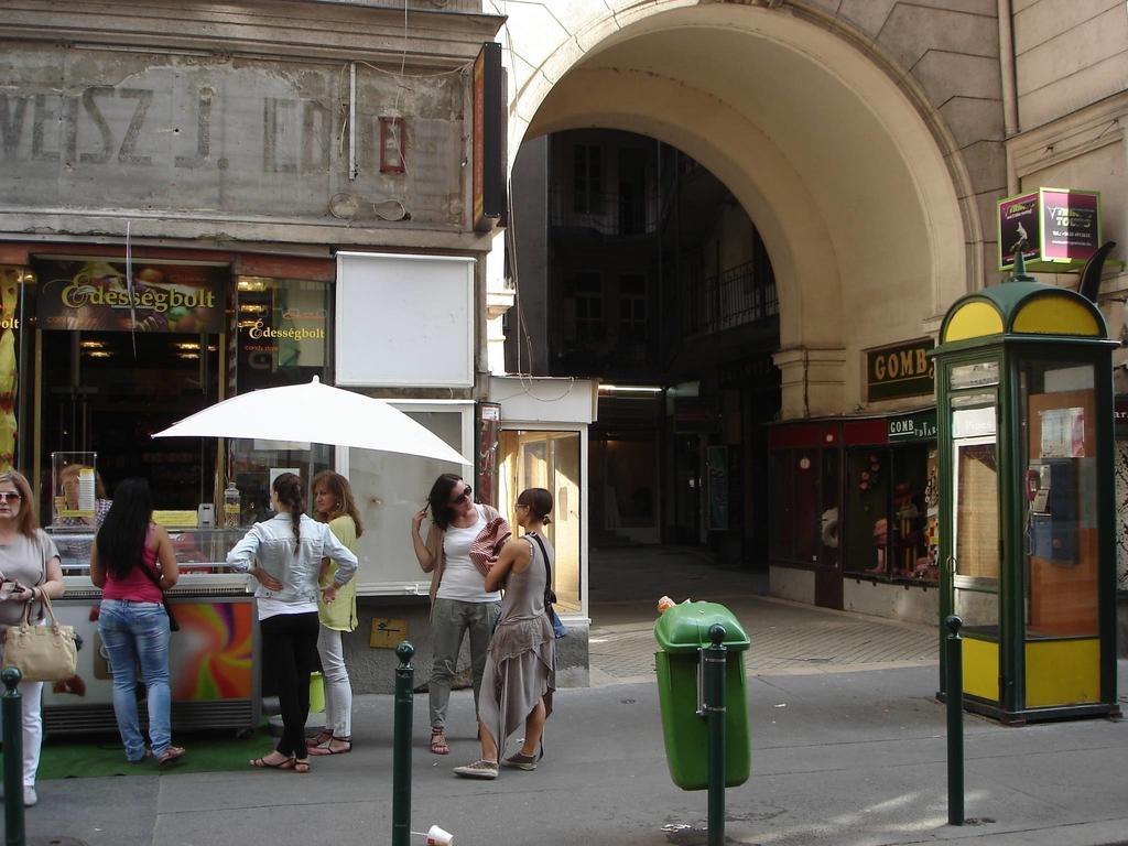 Romantic Centrum Apartman Budapest Exterior foto