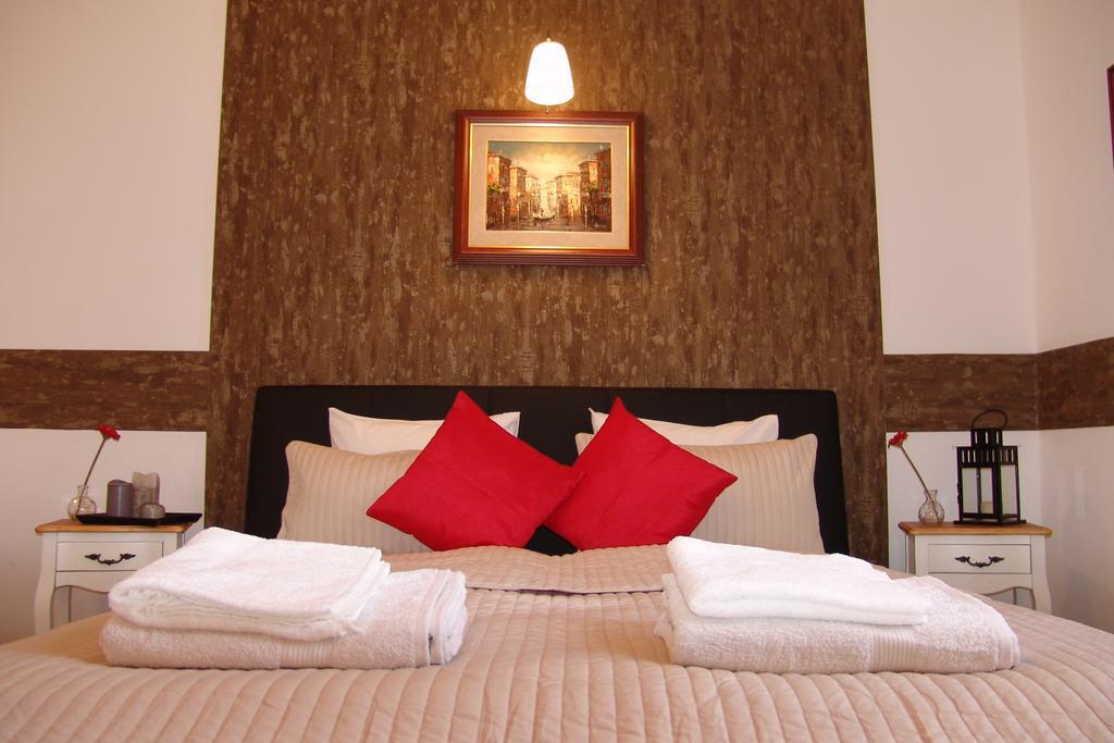 Romantic Centrum Apartman Budapest Exterior foto